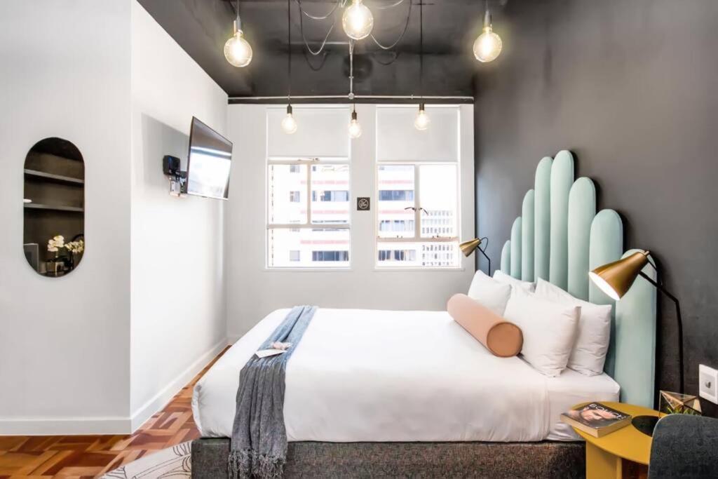 BlackBrick- Deluxe Rooms Kaapstad Buitenkant foto