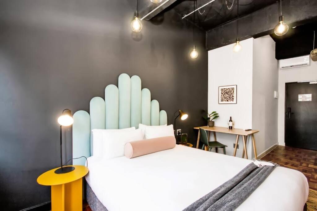 BlackBrick- Deluxe Rooms Kaapstad Buitenkant foto