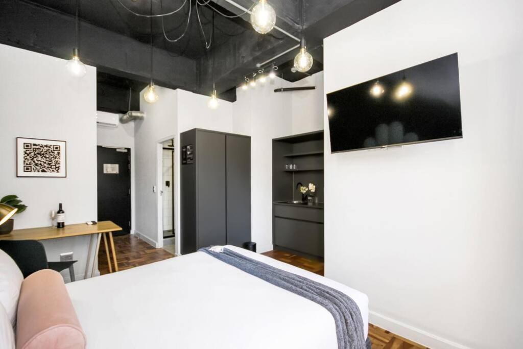 BlackBrick- Deluxe Rooms Kaapstad Buitenkant foto